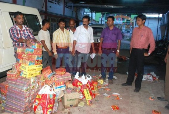 SDM seized Rs. 1.6 lakhsâ€™ crackers from Agartala shops